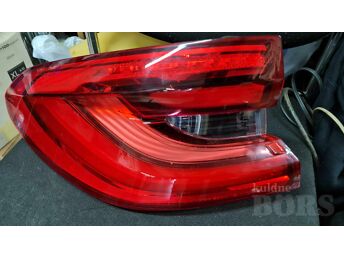 VASAK TAGATULI BMW GT G32