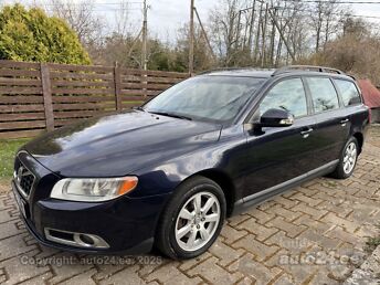 VOLVO V70 2.0 100 kW -11