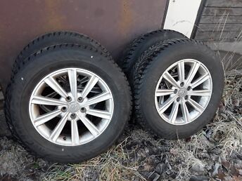 TOYOTA RAV4 VALUVELJED NAASTREHVIDEGA
