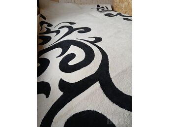 SUUR MUST-VALGE VAIP 2,9X1,9