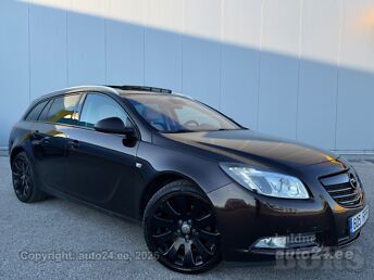 OPEL INSIGNIA SPORTS TOURER SW 2.0 143 kW -13