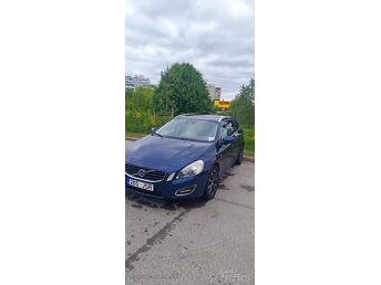 VOLVO V60 2.4 158 kW -12