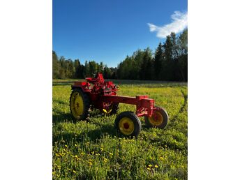 TRAKTOR