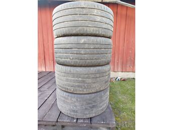 REHV 295/35 R21
