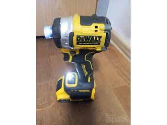 DEWALT DCF 860