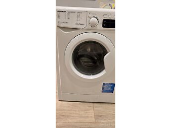 INDESIT EWE 81283 W EU/1