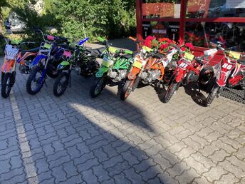 KROSSIKAS 150, 125 JA 50CC LASTE KROSSIR AS ,AKUGA LASTE KROSSIKAS