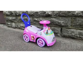 TÕUKEAUTO, PEALE ISTUTAV AUTO PRINTSESS SOPHIA - GARANTII