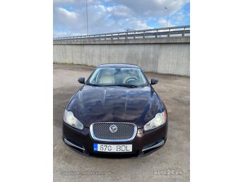 JAGUAR XF 3.0 177 kW -11