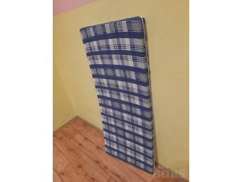 LASTE VOODI MADRATS