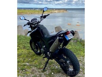 YAMAHA XT 660X 0.66 35 kW