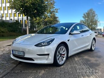 TESLA MODEL 3 PERFORMANCE 377 kW -21
