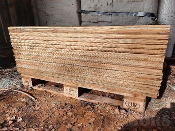 NIISKUSKINDEL VINEER 1300X800X9MM