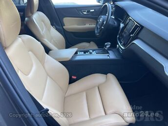 VOLVO V60 D4 INSCRIPTION 2.0 140 kW -19