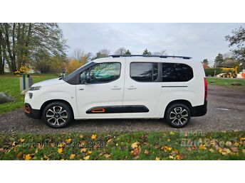 CITROEN BERLINGO L2 SHINE XTR 1.2 96 kW -21