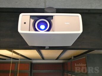 KODUKINOPROJEKTOR SANYO PLV-Z800 FULL HD 1920 X 1080 UUS LAMP!