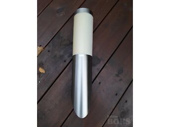 NIISKUSKINDEL VÄLISVALGUSTI/LAMP SEINALE