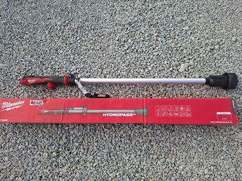 MILWAUKEE AKUTOITEL VEEPUMP M12 BSWP-601