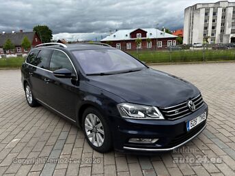 VW PASSAT R-LINE EXECUTIVE 2.0 103 kW -13