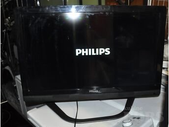 TELER PHILIPS 32"
