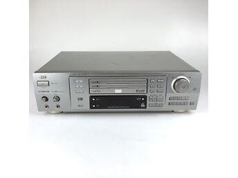 KARAOKE 3 X DVD - VIDEO CD - SVCD - MÄNGIJA JVC XV-M556TN - GARANTII