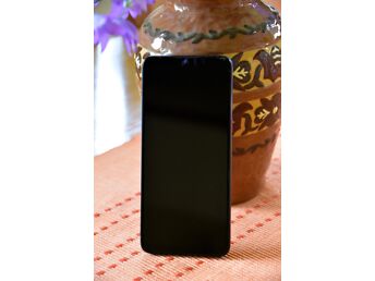 NUTITELEFON HTC (KATKI)