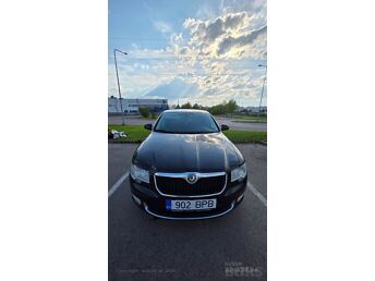 SKODA SUPERB ELEGANCE OPTIONS 2.0 103 kW -12