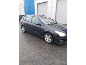 HYUNDAI I30 1.6 85 kW -11