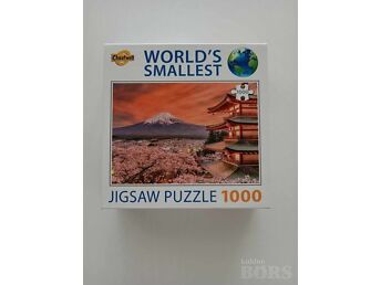 WORLD S SMALLEST JIGSAW PUZZLE/PUSLE 1000 TK