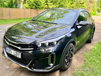 KIA XCEED 1.5 117 kW -24