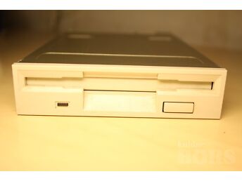 NEWTRONICS/ MITSUMI D359T6 1.44MB 3.5" IDE FLOPPY DISK DRIVE