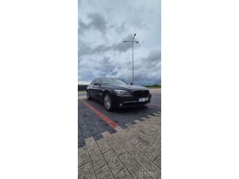 BMW 740 3.0 225 kW -12