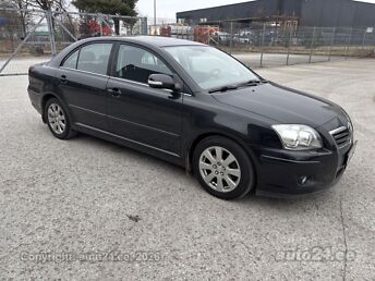TOYOTA AVENSIS 1.8 95 kW -08