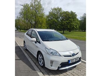 TOYOTA PRIUS 1.8 73 kW -13