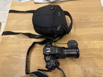 FUJIFILM FINEPIX HS 25 EXR