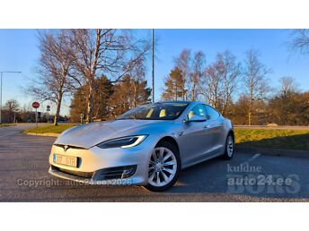TESLA MODEL S 75D DUAL MOTOR AWD 158 kW -18