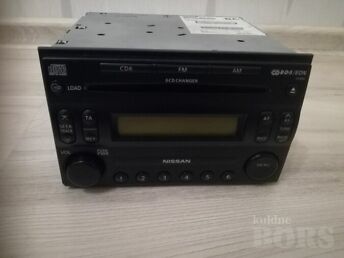 NISSAN NAVARA ORIGINAAL RAADIO