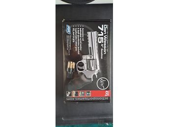 DAN WESSON 715 4" ÕHKREVOLVER