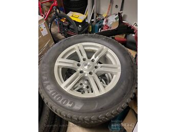 LANDCRUISER, HILUX GOODYEAR ULTRAGRIP ICEARTIC