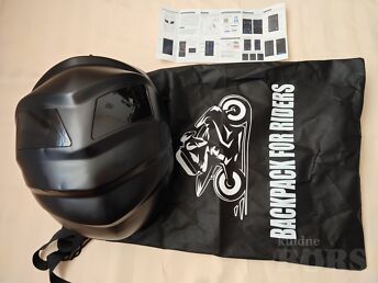 LOY SMART BACKPAKT. BLACK KNIGHT.
