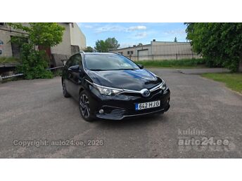 TOYOTA AURIS 1.8 73 kW -16