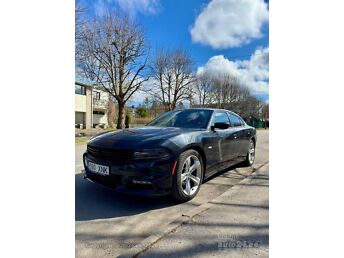 DODGE CHARGER SXT 3.6 218 kW -17