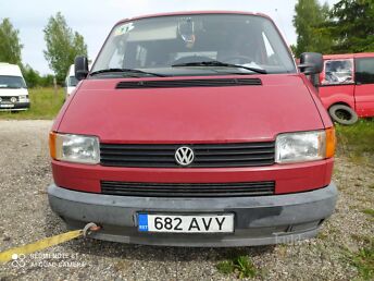 VW MULTIVAN 1.9 TDI 66 kW -95