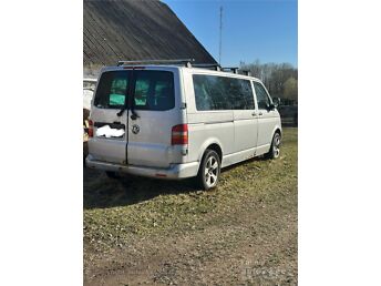 VOLKSWAGEN CARAVELLE (2009 - )