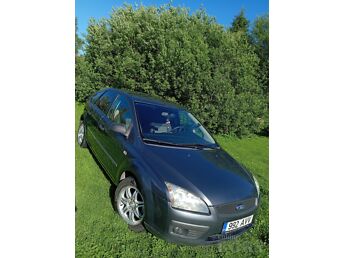 FORD FOCUS 1.596 74 kW -05