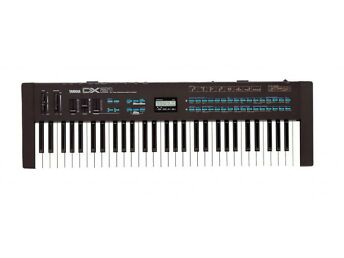 61 KLAHVIGA SÜNTESAATOR YAMAHA DX21 MIDI - GARANTII