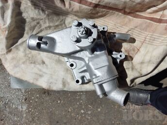 VOLGA GAZ-24 VEEPUMP
