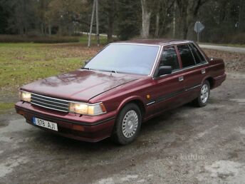NISSAN LAUREL 2.8D -89