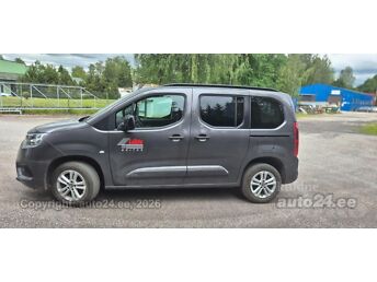 TOYOTA PROACE CITY 1.5 96 kW -24