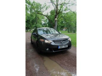 HONDA ACCORD 2.2 110 kW -09